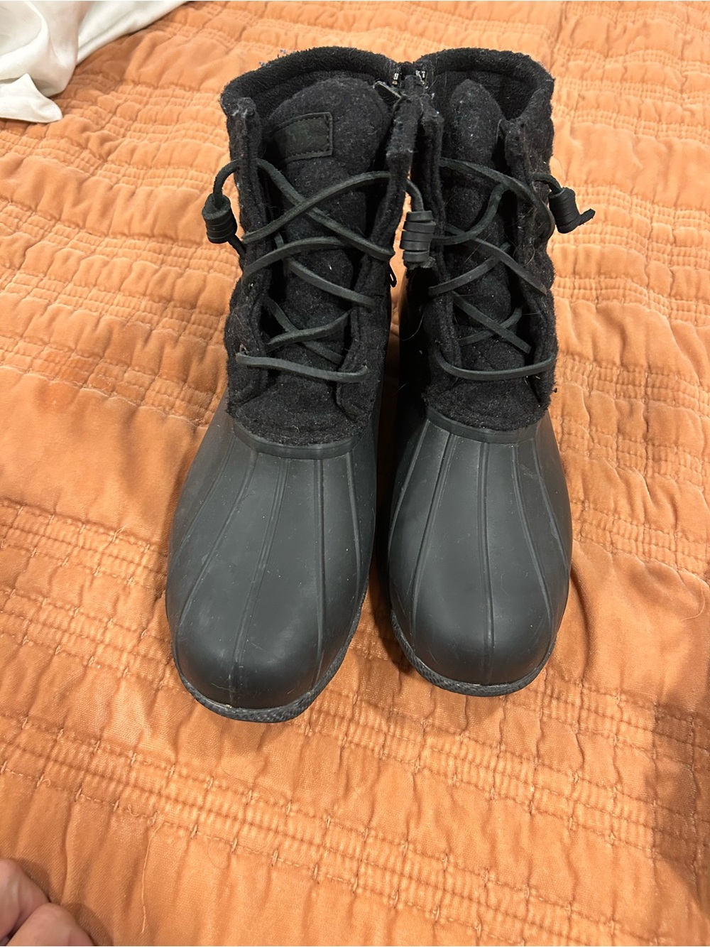 Sperry Black Lace-Up Waterproof Winter Duck Boots